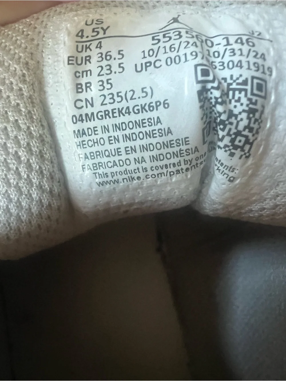 Nike Kids White and Gray Low-Top Sneakers